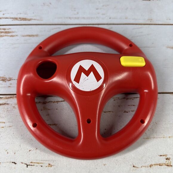 Hori Nintendo Wii U - Mario Red Steering Wheel - Mario Kart 8 - Picture 1 of 3